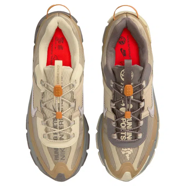 Nike ZOOM VOMERO ROAM "Running Poets"