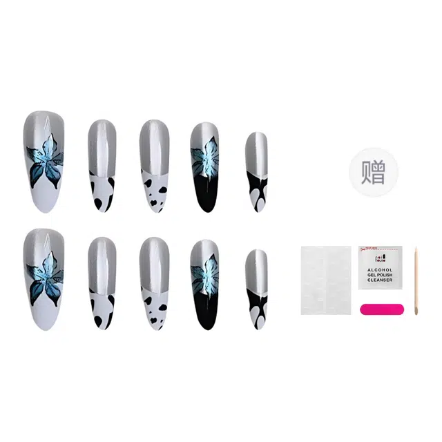 嘉比兔 恶魔之花  穿戴甲 杏仁纯色晕染 新中式