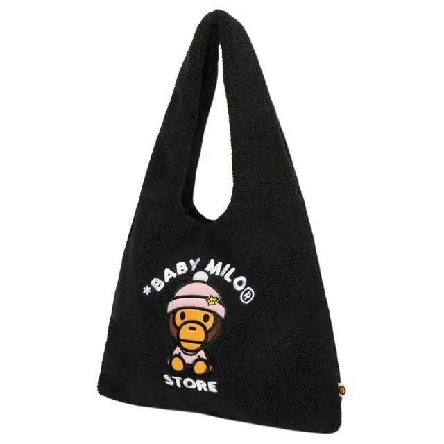 BABY MILO STORE BY A BATHING APE