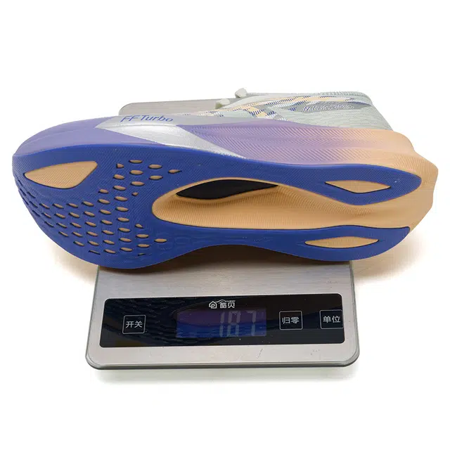 ASICS Magic Speed 4 CP