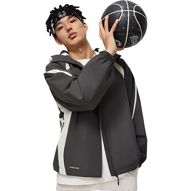 Li-Ning Obsidian Grey