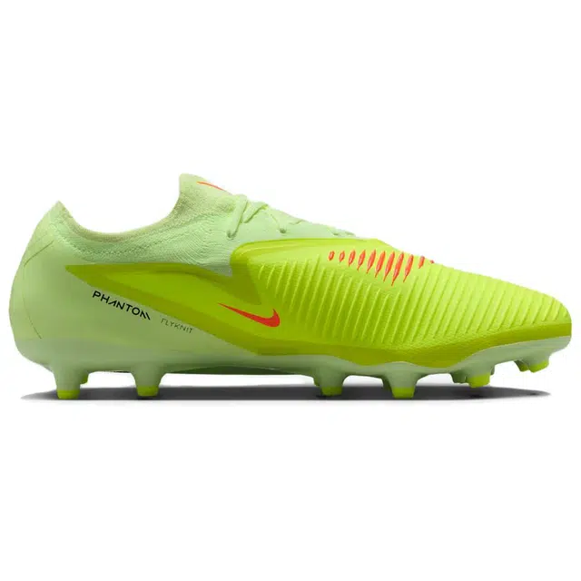 Nike Phantom 6 Pro