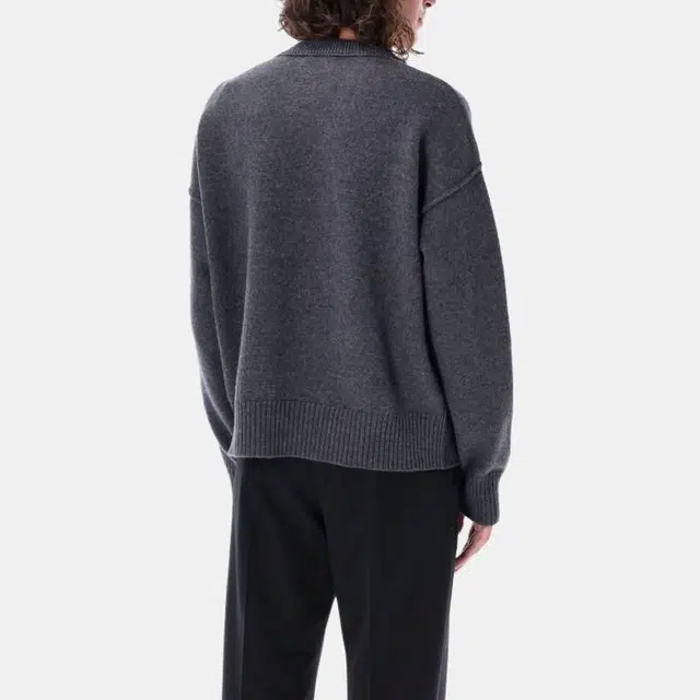 AMIPARIS Classic Heart Crewneck Sweater