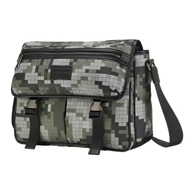 SAMSONITE x VA FANNA 10.9L LOGO