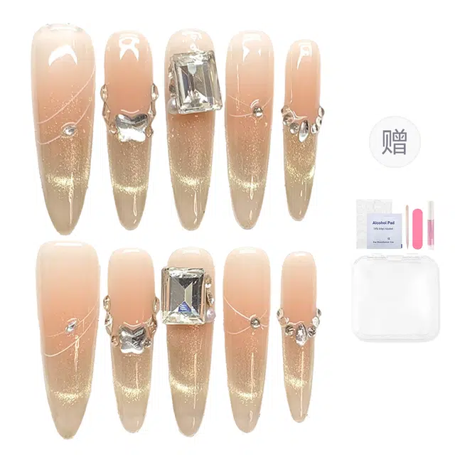 韵月乔 高级感微笑猫眼法式冰透  穿戴甲 尖型裸色腮红晕染 爆闪