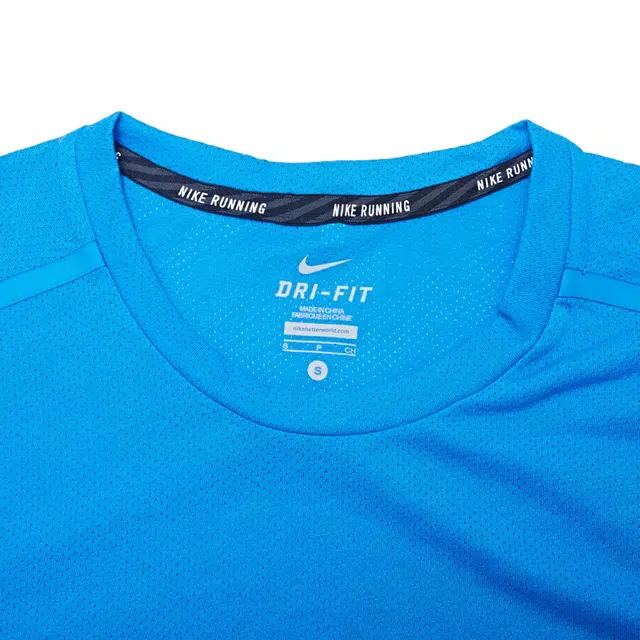Nike Swoosh DRI-FIT df cool tailwind T