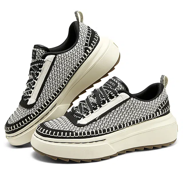 Skechers Court Classics