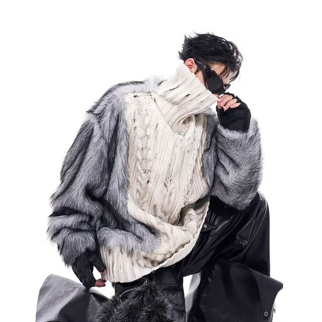 START EXCEED Sweater