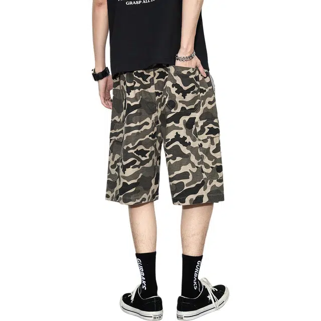 童先森 迷彩高街宽松直筒裤中腰休闲短裤 男款