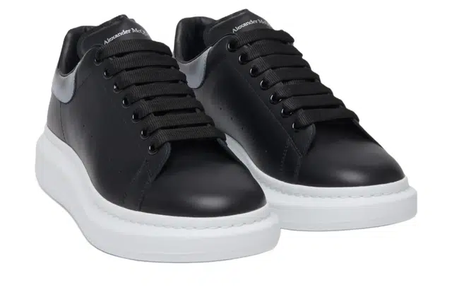 Alexander McQueen Low Top Sneakers Black