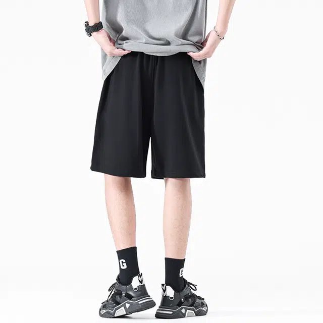 童先森 薄款舒适宽松纯色柔软亲肤百搭五分裤休闲短裤 男款