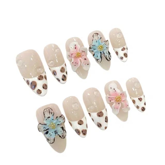 韵月乔 雕花恶魔之花法式  穿戴甲 杏仁豹纹渐变 纯欲