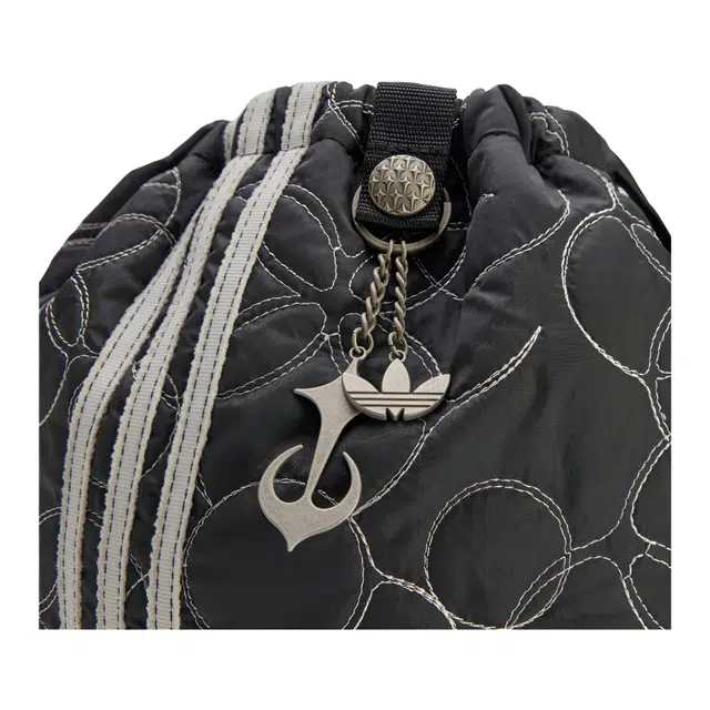 adidas originals THUG CLUB 12L