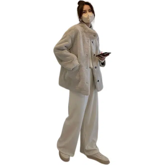 邓大喵 外套女短款秋冬小个子皮毛一体环保水貂绒上衣皮草 女款