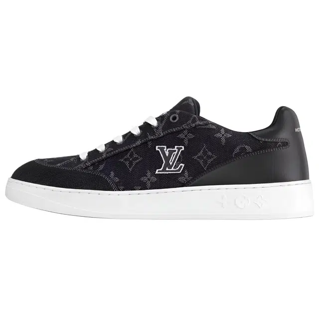 LOUIS VUITTON Resort