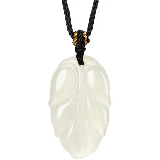 周大生 【琼华素影】树叶新中式国风贵耐看中式韵味吉祥富贵 显白转运招财纳福平安喜乐 简约小众轻奢天然 玉髓 吊坠 男女同款情侣款