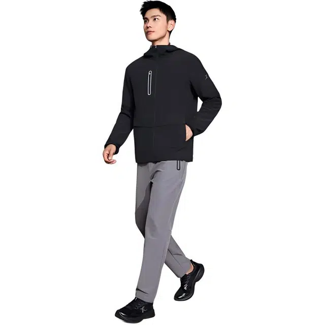 特步 综训系列 纯色拉链连帽舒适透气百搭保暖夹克外套 男款 正黑色