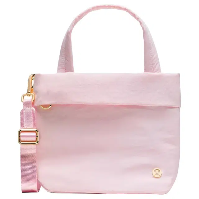 lululemon On My Level 5L Pink