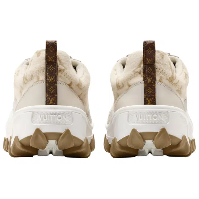LOUIS VUITTON Rush Xplorer