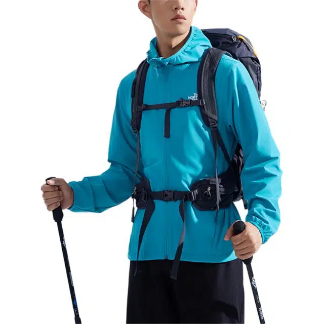 The North Face Zephyr SS25