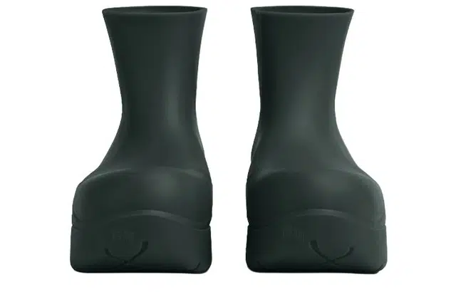 Bottega Veneta Puddle