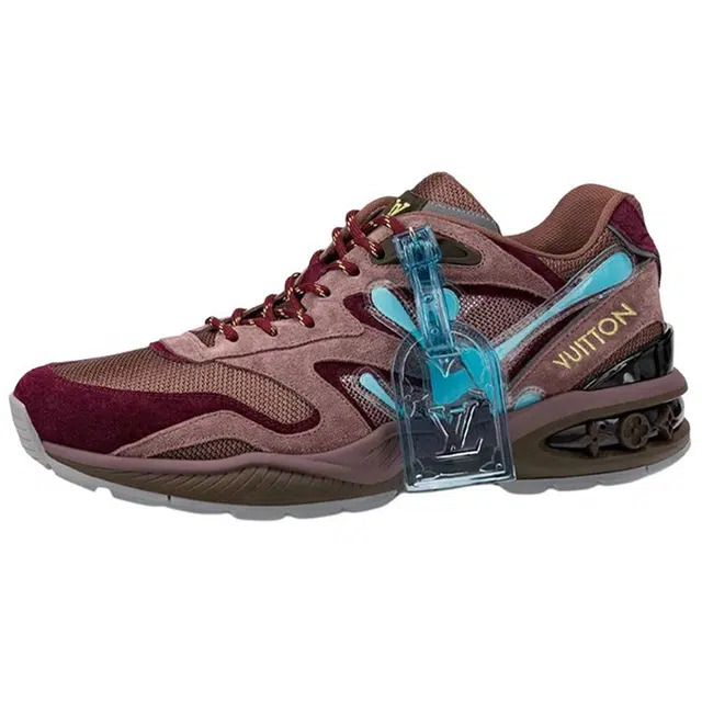 LOUIS VUITTON LV Trail