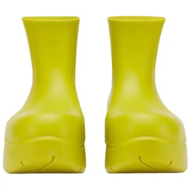 Bottega Veneta Puddle Fluorescent Green