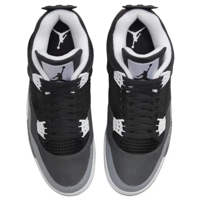 Air Jordan 4 "Fear"