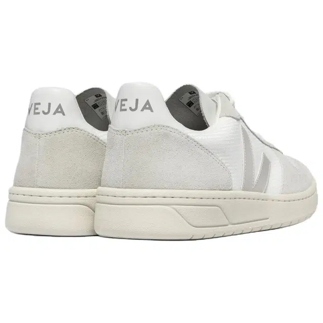 VEJA V-10 White