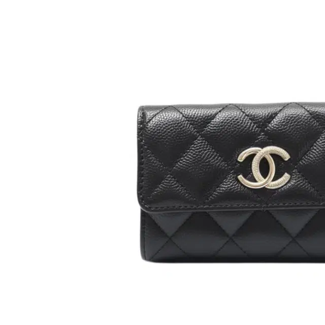 CHANEL Quilted Calfskin Card Holder Black