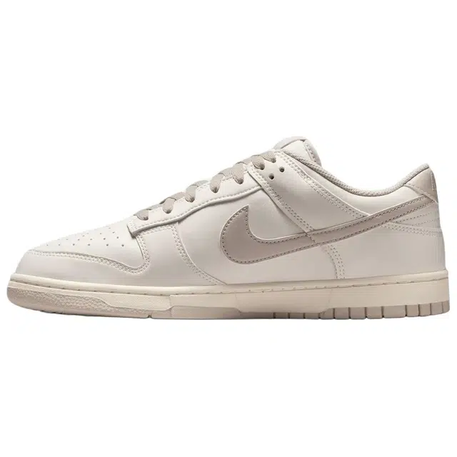 Nike Dunk Low Beige