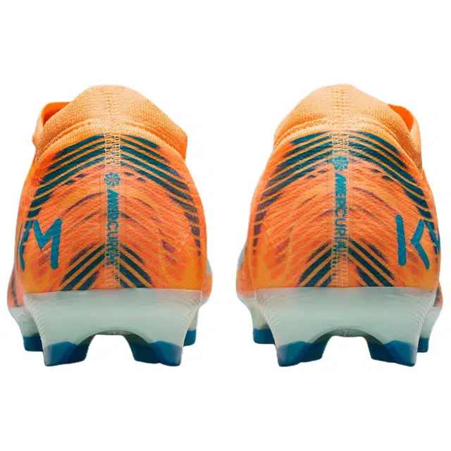 Kylian Mbapp x Nike Mercurial Vapor 16 Pro