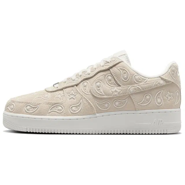 Nike Air Force 1 '07 LV8 Paisley