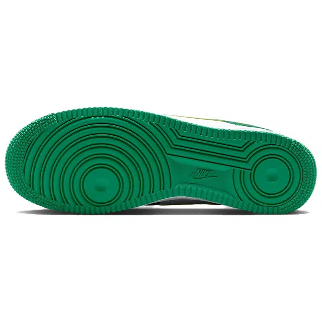 Nike Air Force 1 '07