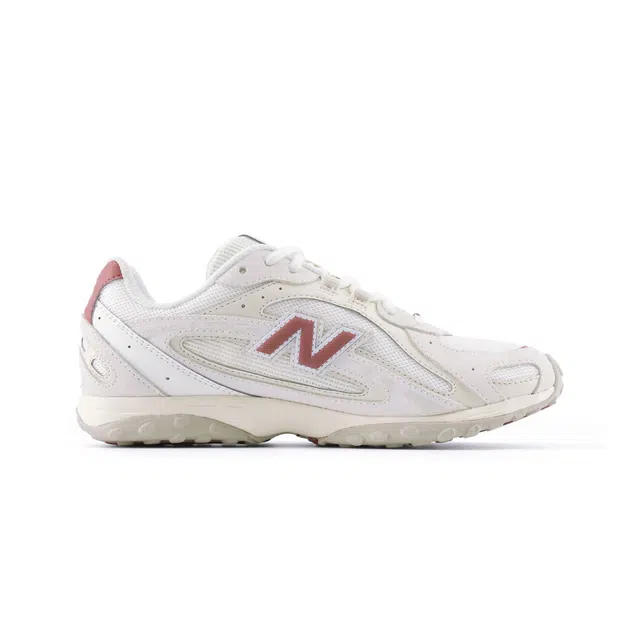 New Balance 204L