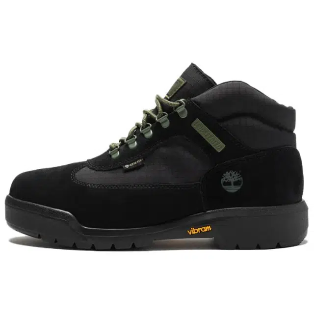 UNDEFEATED Timberland Field Boots "GORE-TEX"