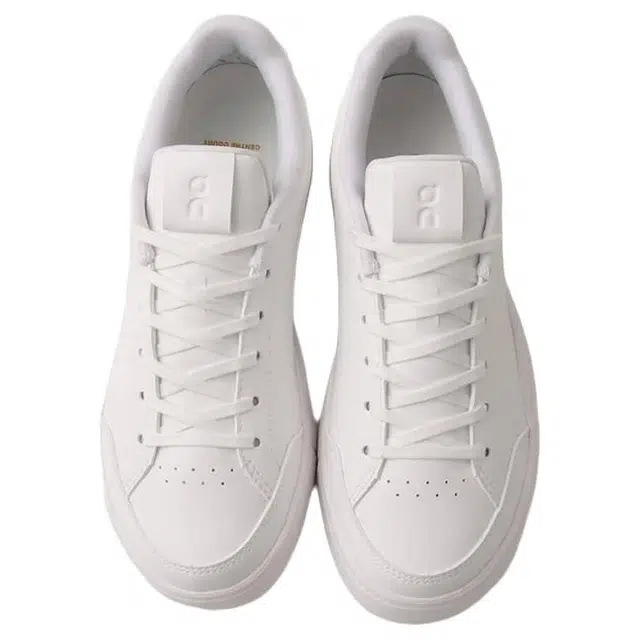 On THE ROGER Centre Court 1