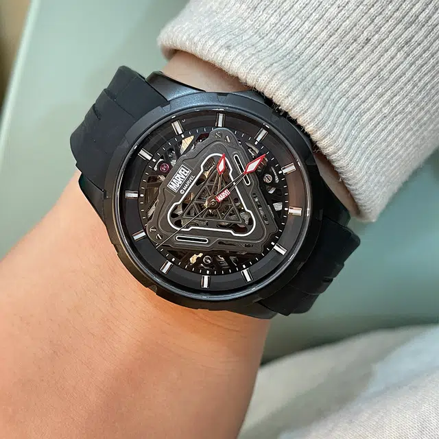 MARVEL M-6070