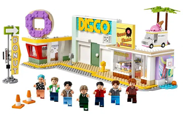 LEGO BTS Dynamite 21339