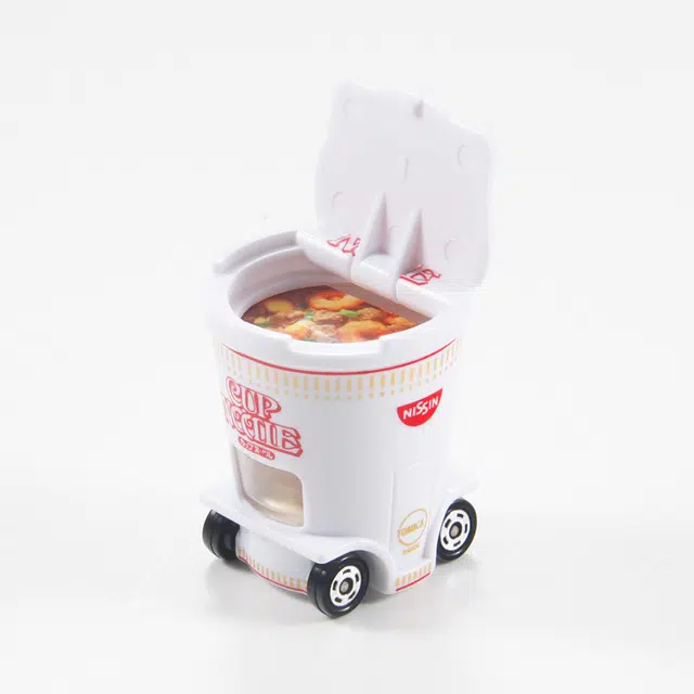 TAKARA TOMY