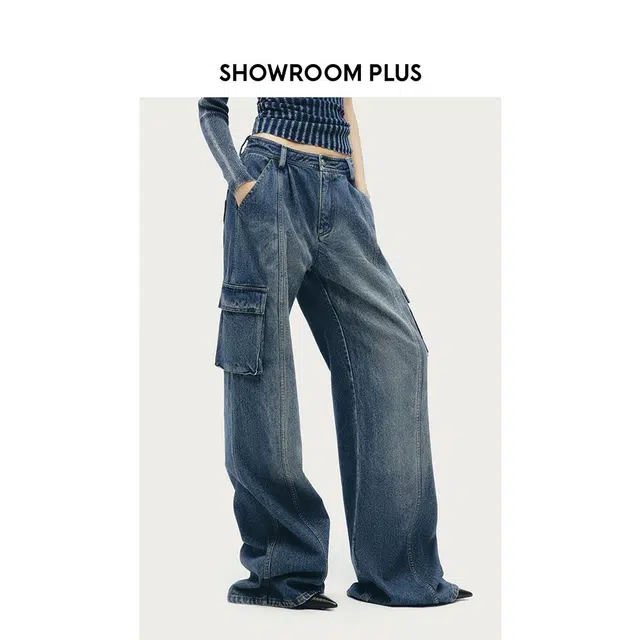 showroom plus