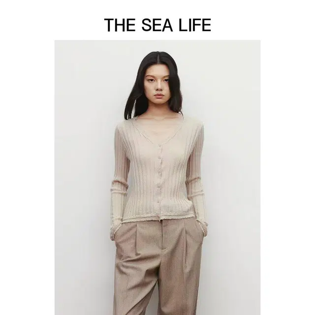 THE SEA LIFE V