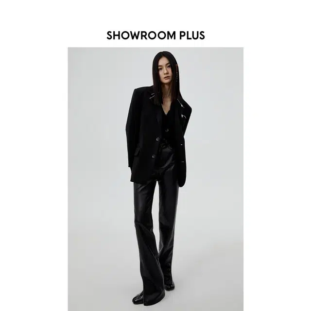 showroom plus