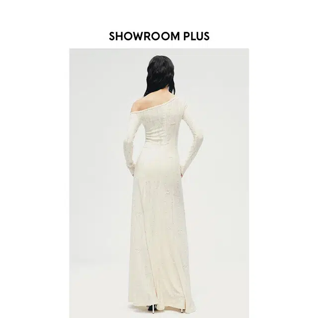 showroom plus