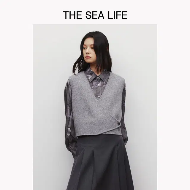 THE SEA LIFE V