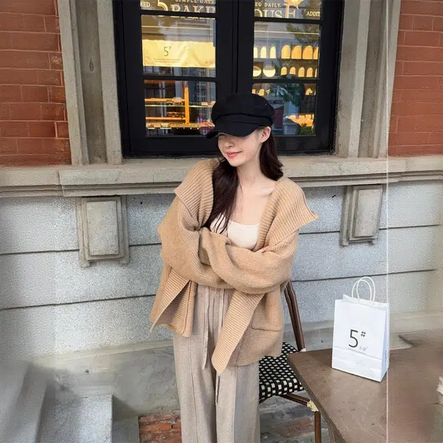 轻迎 美拉德复古慵懒风连帽纯色长袖开衫针织衫 女款