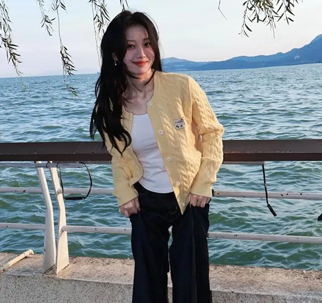 轻迎 美式复古圆领麻花开衫软糯外套针织衫 女款