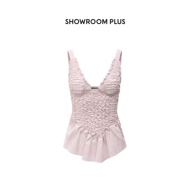 showroom plus