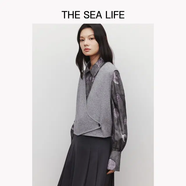 THE SEA LIFE V