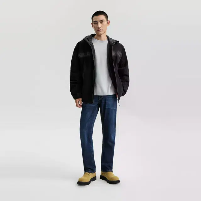 Lee